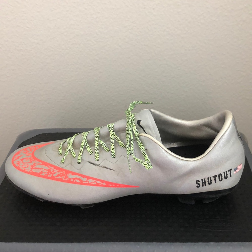 Nike Unisex Mercurial Soccer Cleats